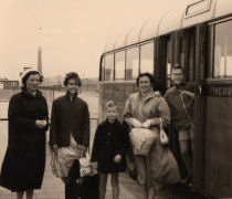 Family 1957 (Bien Center)